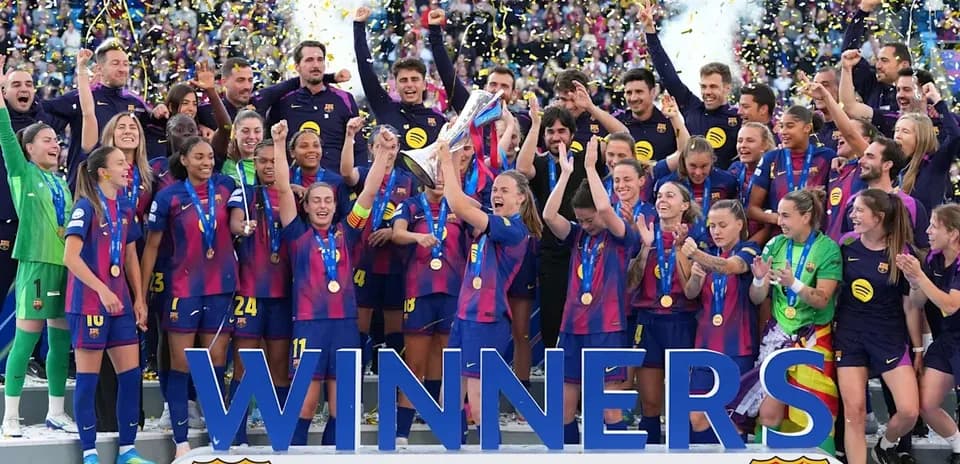 Barcelona women's team celebrating UEFA Champions League victory