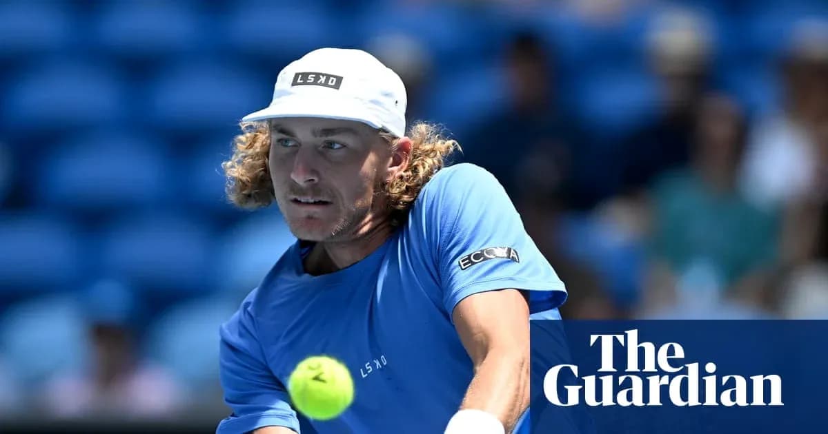 Tennis player preparing to hit a ball