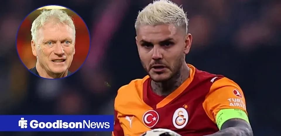 Player in Galatasaray jersey during match action