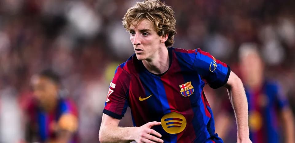 Player in Barcelona kit running during match