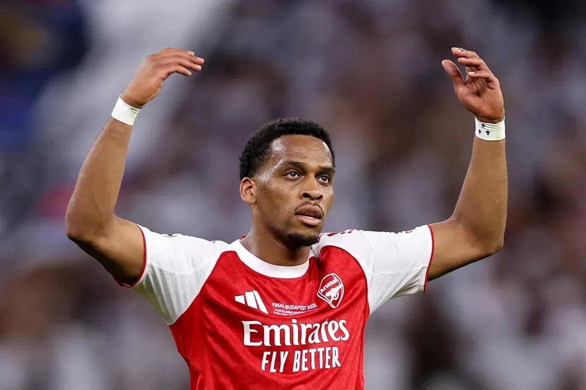 Arsenal player gesturing during match action