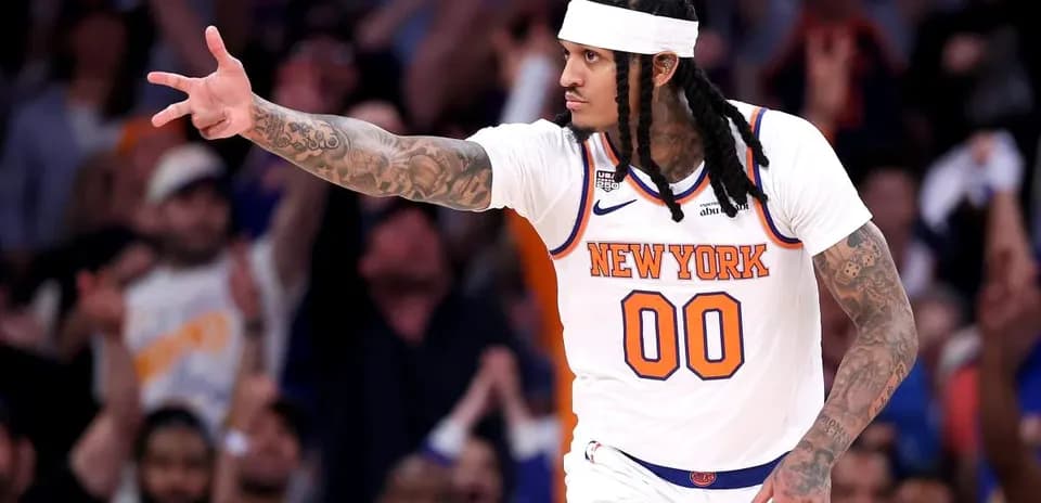 Player celebrating during New York Knicks game