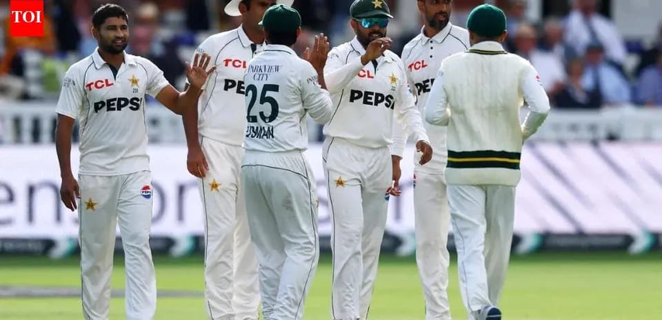 Pakistani cricket team celebrating a wicket on field