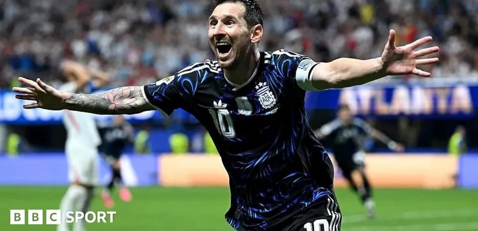 Lionel Messi celebrating a goal for Argentina