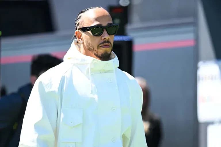Lewis Hamilton arriving at the venue in sunglasses
