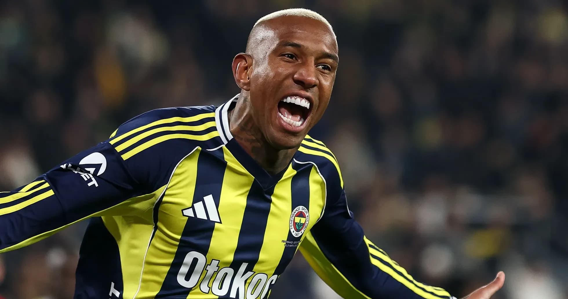 Player celebrating goal in Fenerbahçe jersey