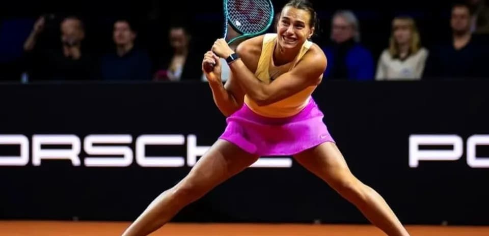 Tennis player preparing to hit a forehand shot