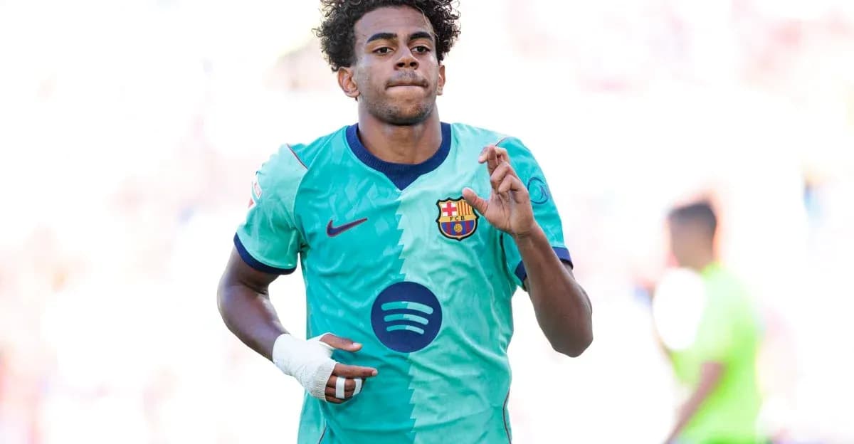 Player celebrating during a match for Barcelona
